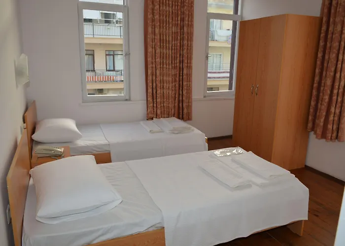 Hotell &